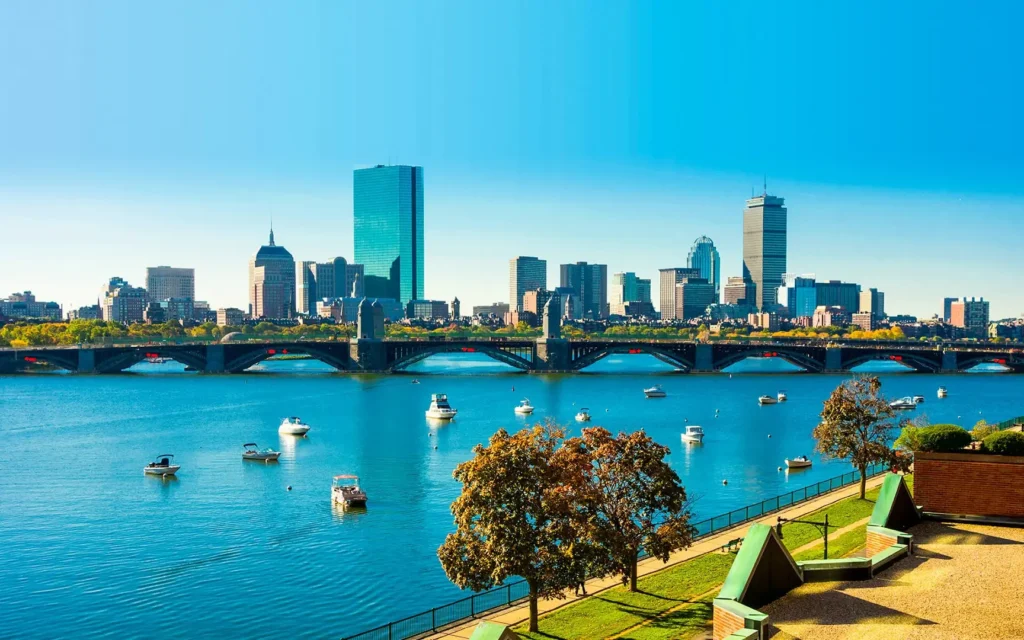 Panoramic view of Boston cityscape with iconic bridges and Charles River - Trip to Boston